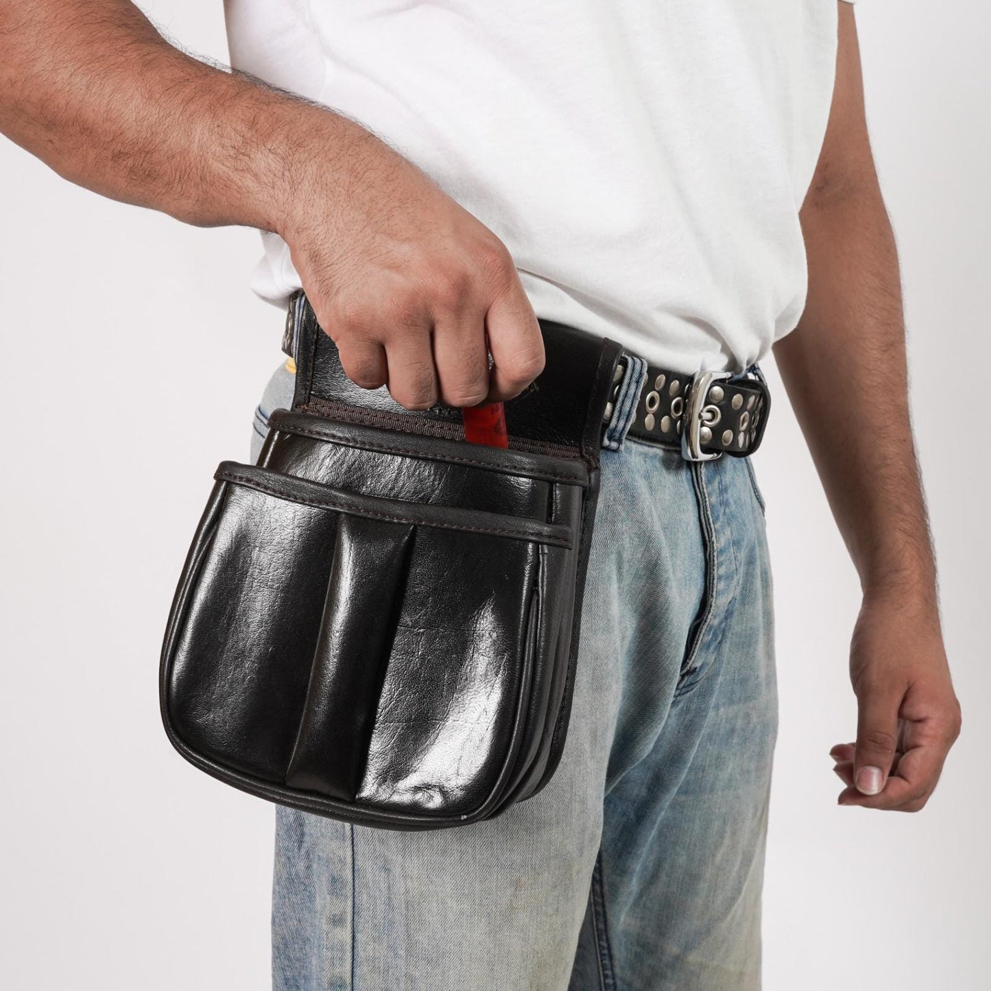 Handmade Leather Belt Pouch with Loop: Rustic Utility Storage