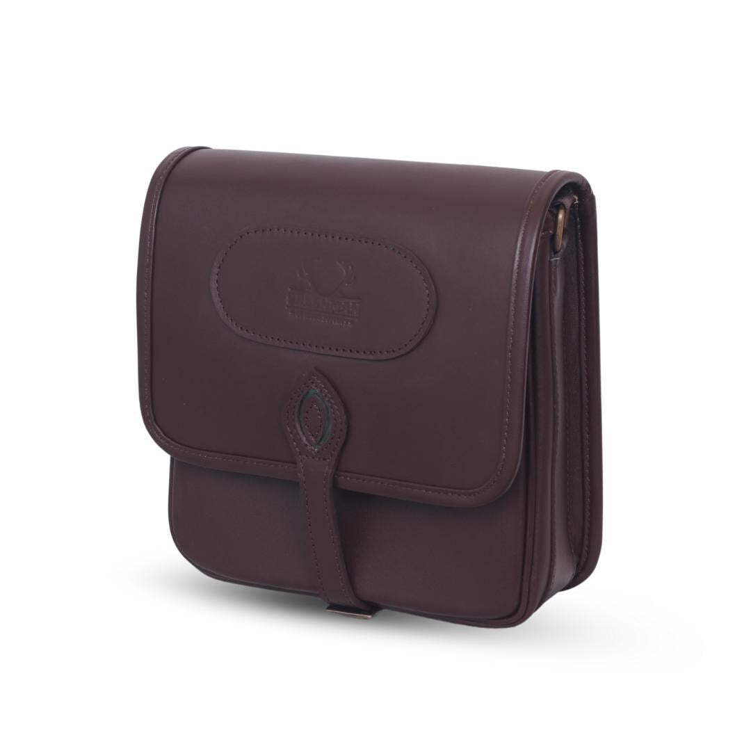 Genuine Leather Hunting Field Bag: Heritage-Style Sporting Pouch